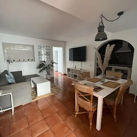 Apartament Dunas House *